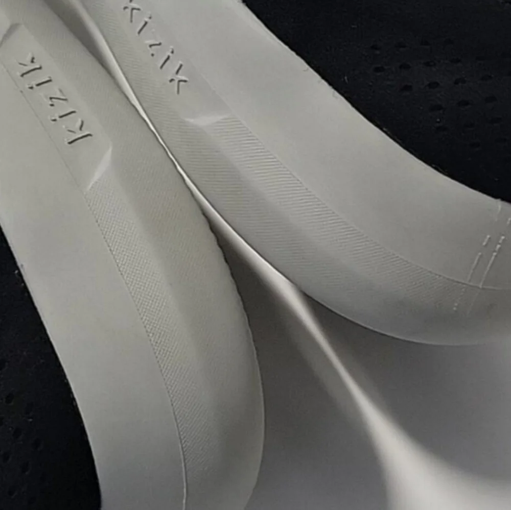 Kizik Madrid Knit Sneakers - Picture 8 of 11